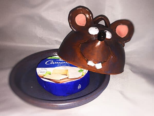 Käseglocke aus Keramik
